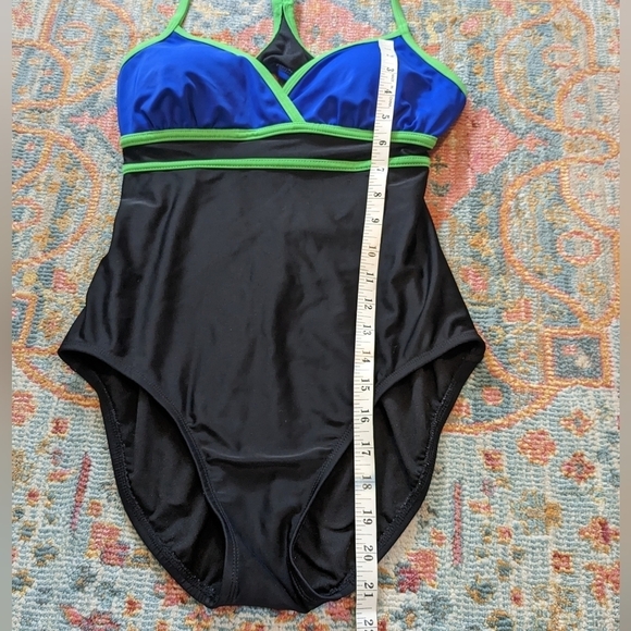 Catalina Black Blue Racerback Colorblock One Piece Swim Size M - Picture 10 of 10